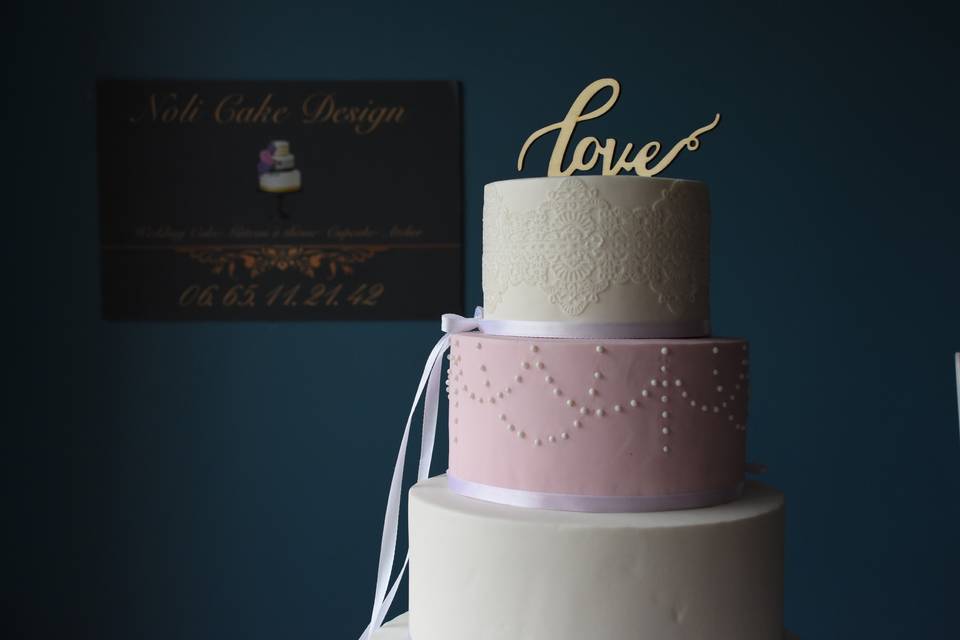 Wedding cake tout en douceur