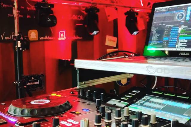 DJ animateur