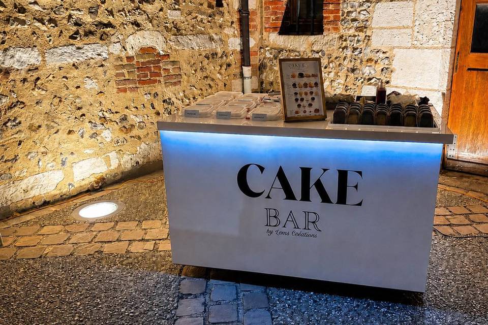 Concept cake bar