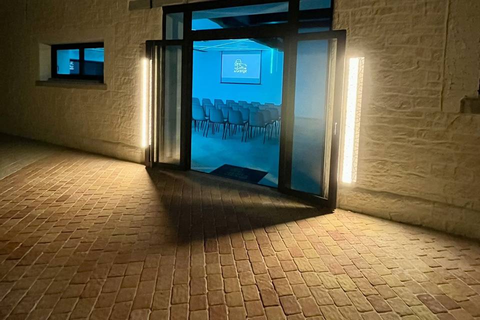 Entrée salle reception