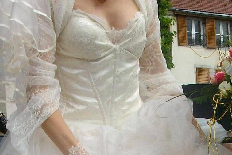 Dentelle et tulle pailletées