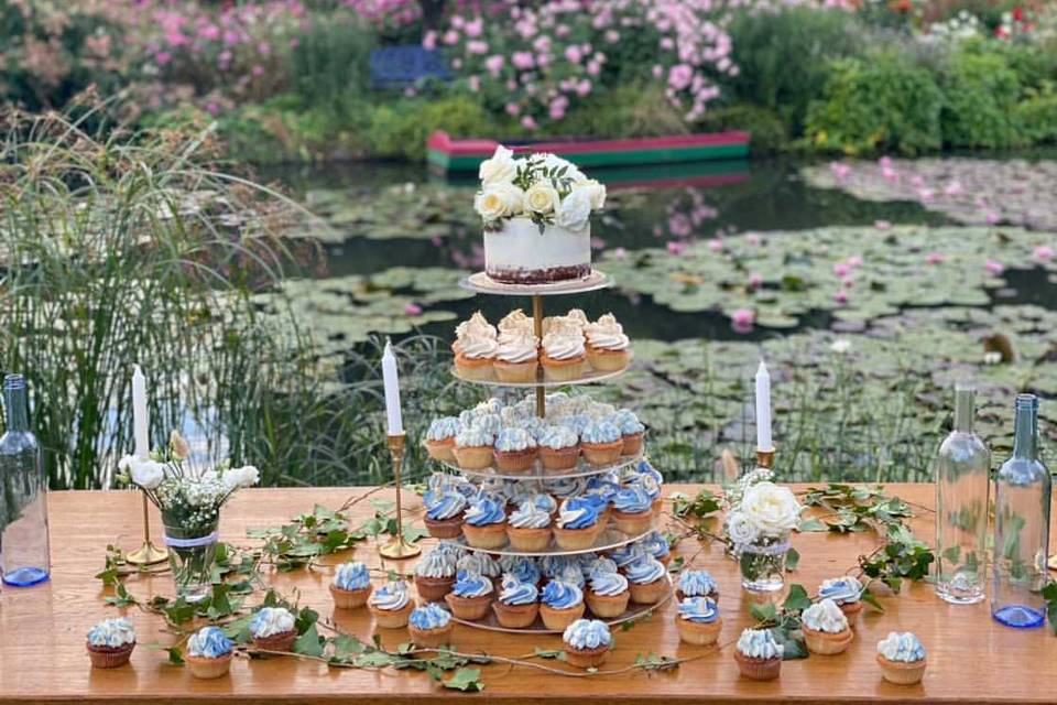 Wedding cupcakes