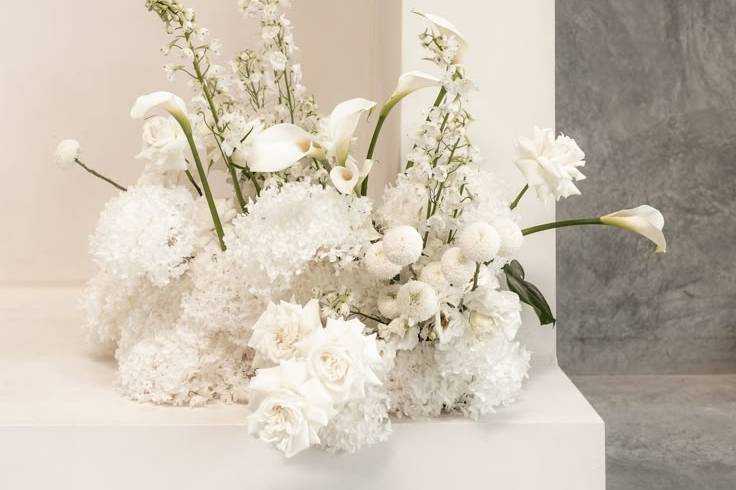 Composition florale blanche