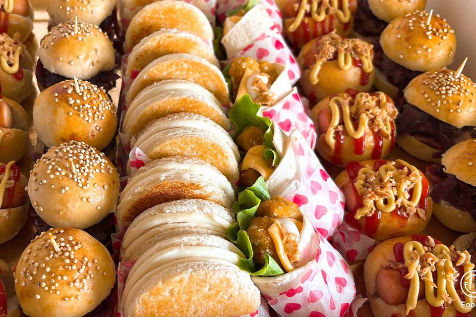 Plateau fast food