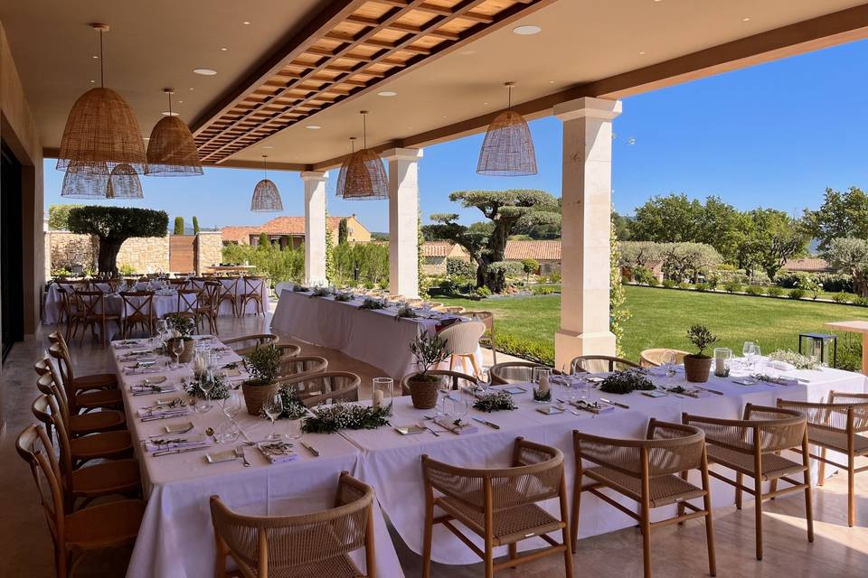 Terrasse extérieure et jardin