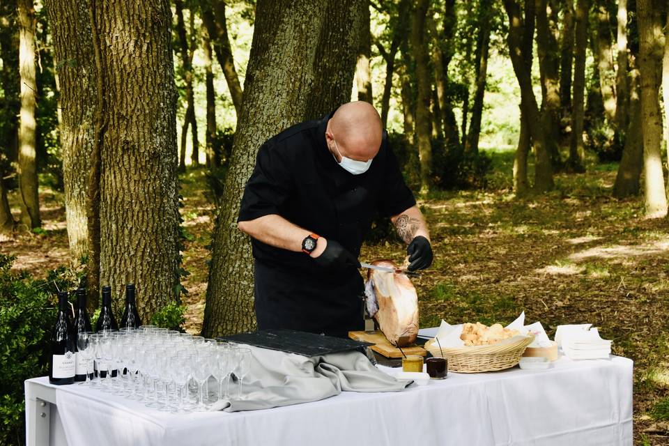 Vin d'honneur dans le bois