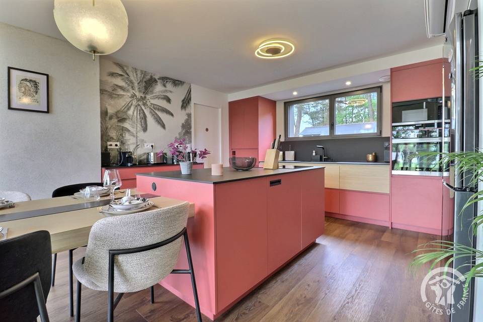 Maison des mariés, 9 pers