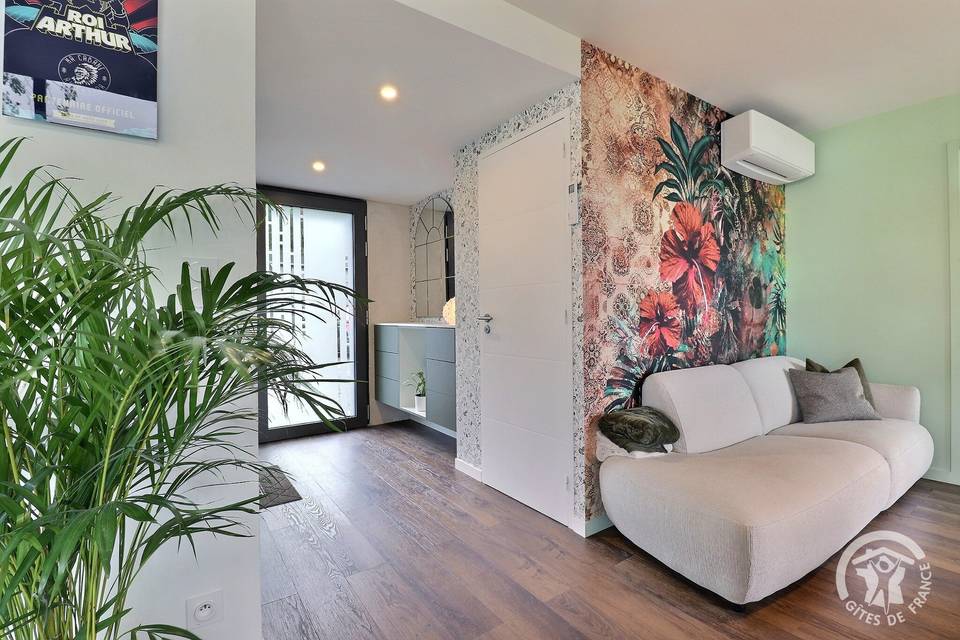 Maison des mariés, 9 pers
