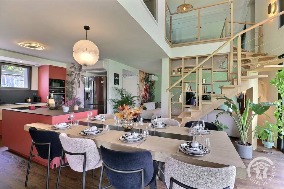 Maison des mariés, 9 pers