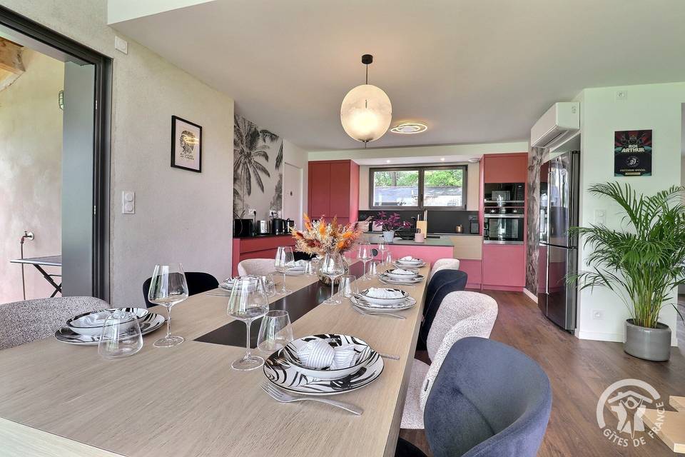 Maison des mariés, 9 pers