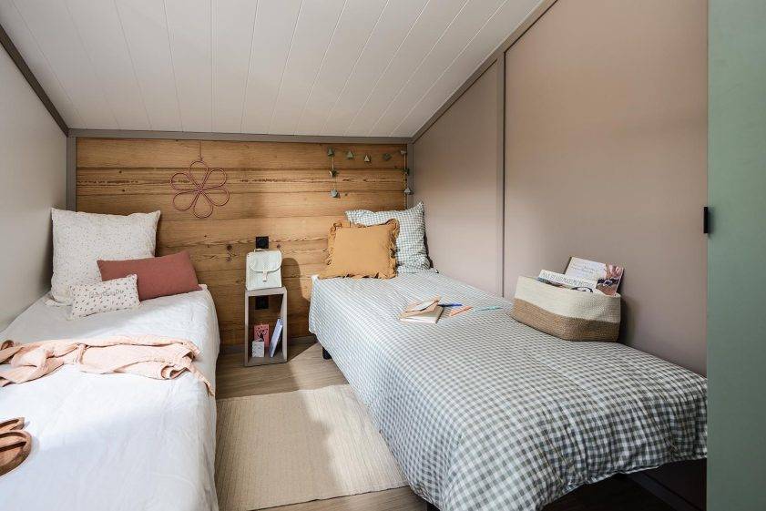 Janv 2027, 6 chalets, 8 pers