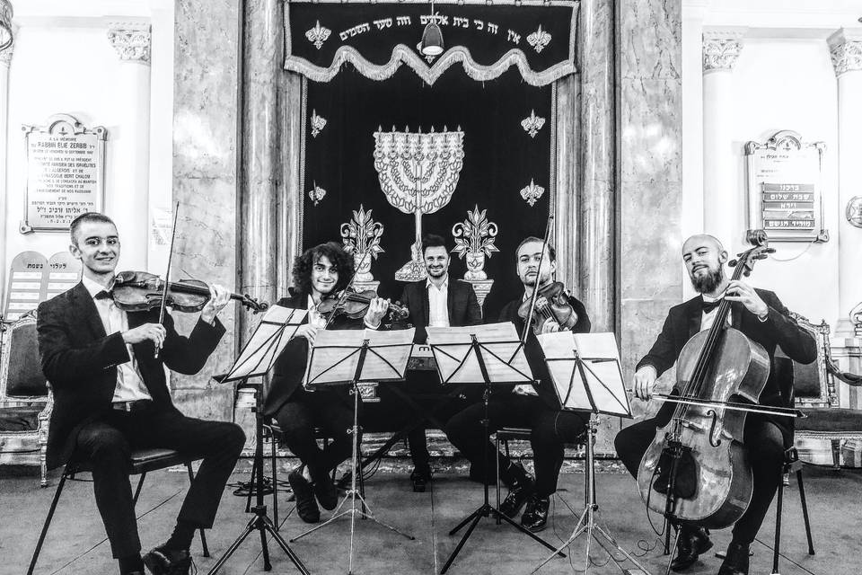 Quatuor a corde plus pianiste