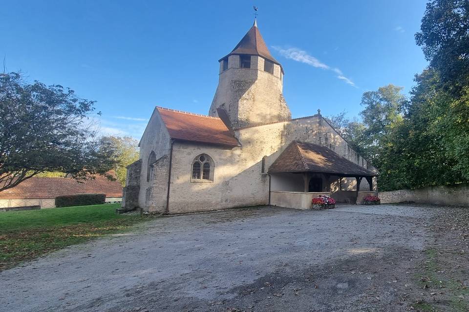 Eglise classée attenante