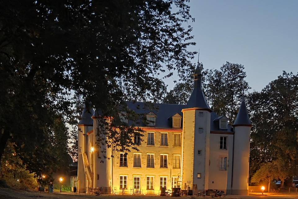 Le château de nuit