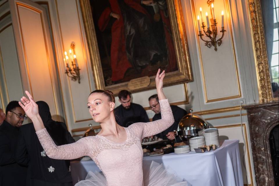 Prestation d'une danseuse