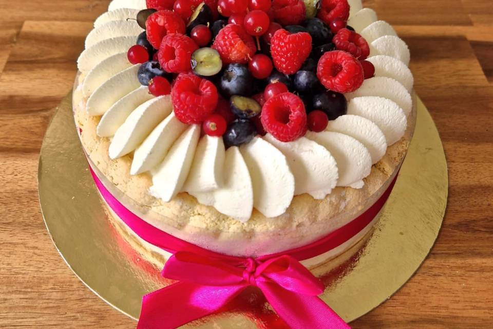 Charlotte fruits rouge