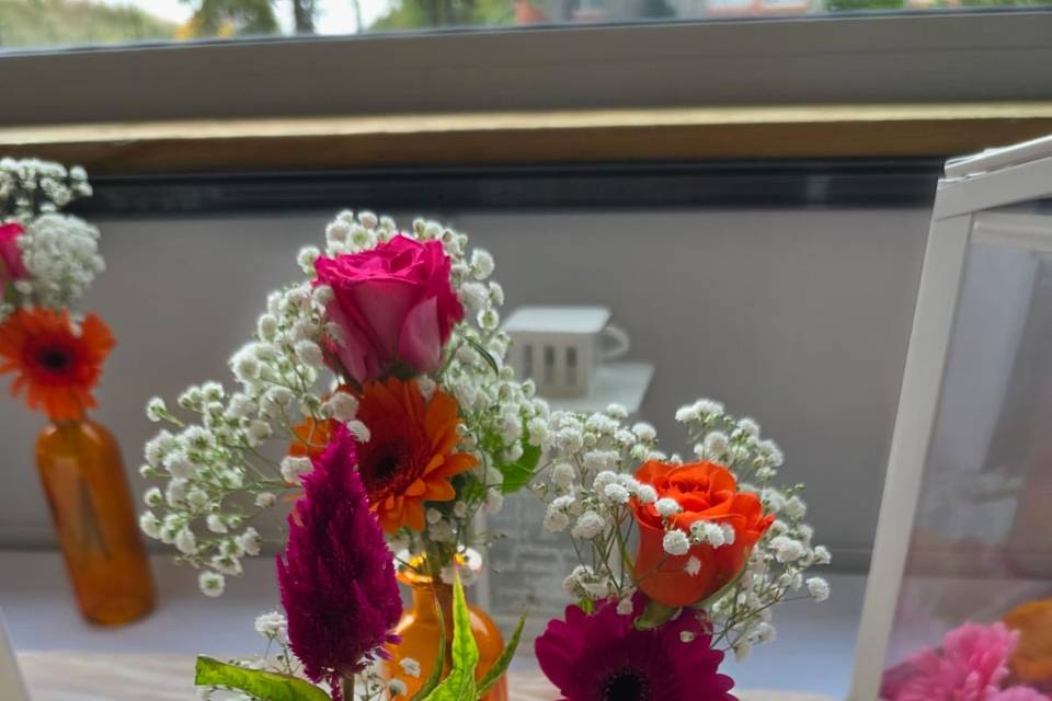 Bouquet vase