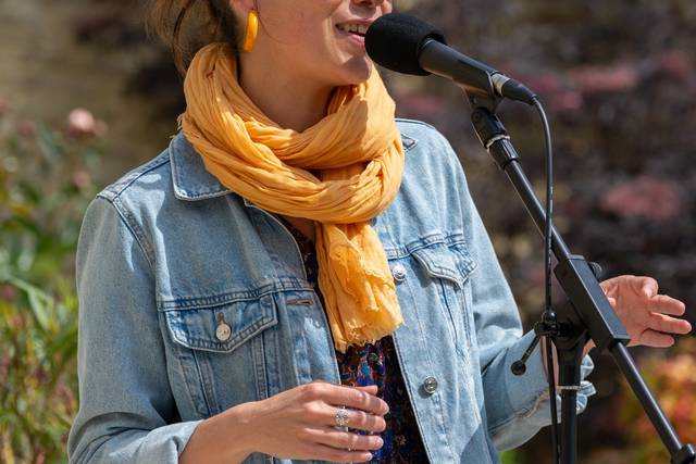 Julie au chant