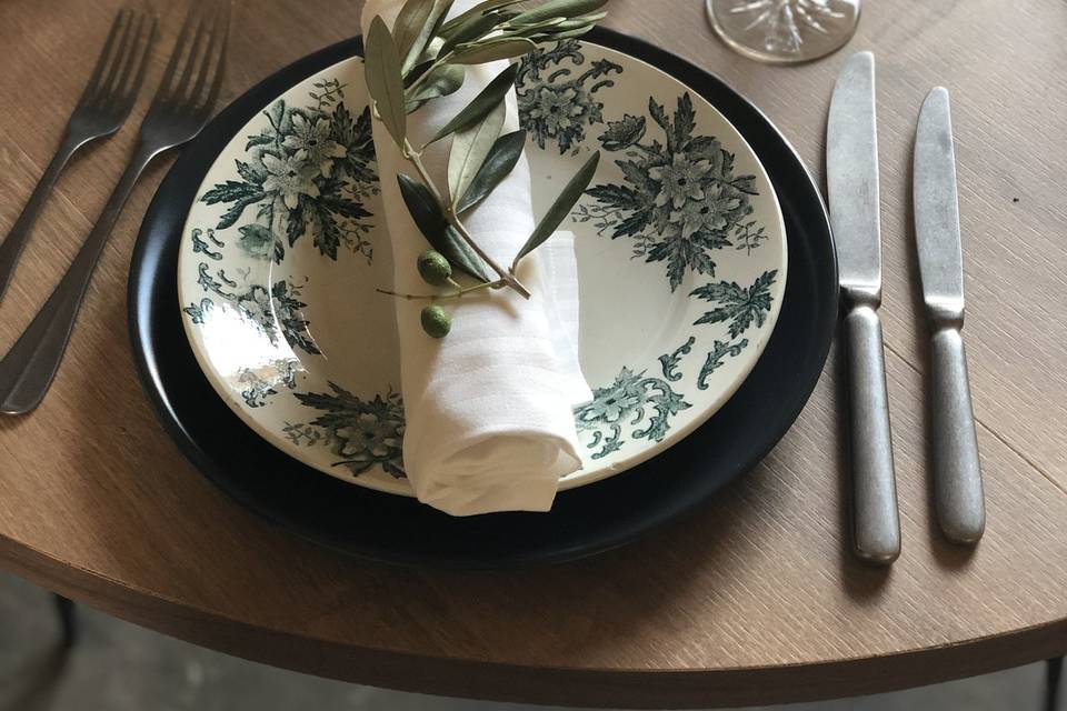 Assiette vintage bleu vert