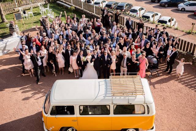 Photobooth combi van