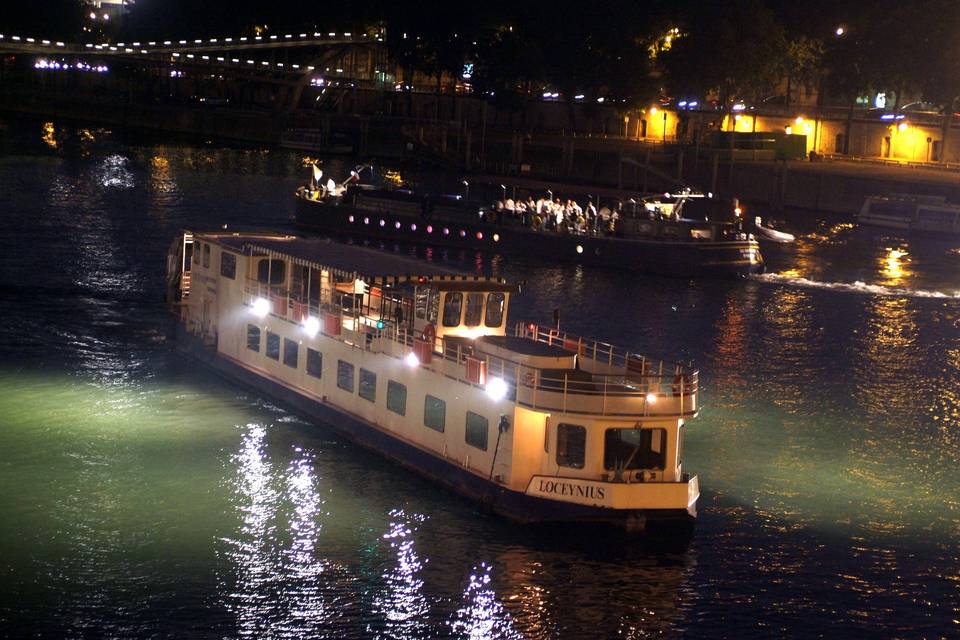 Péniche Paris