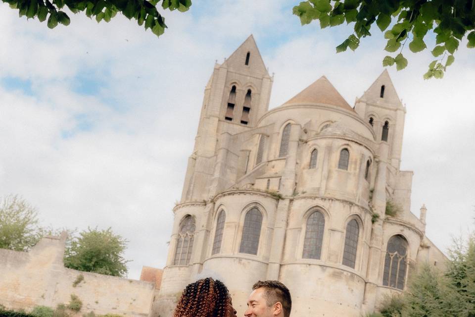 Sourires fiers et aimants