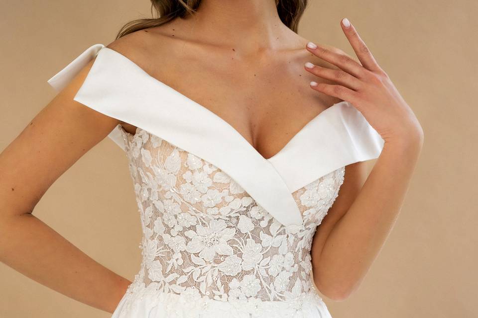 Robe de mariée col marquise