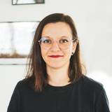 Anna Dumas