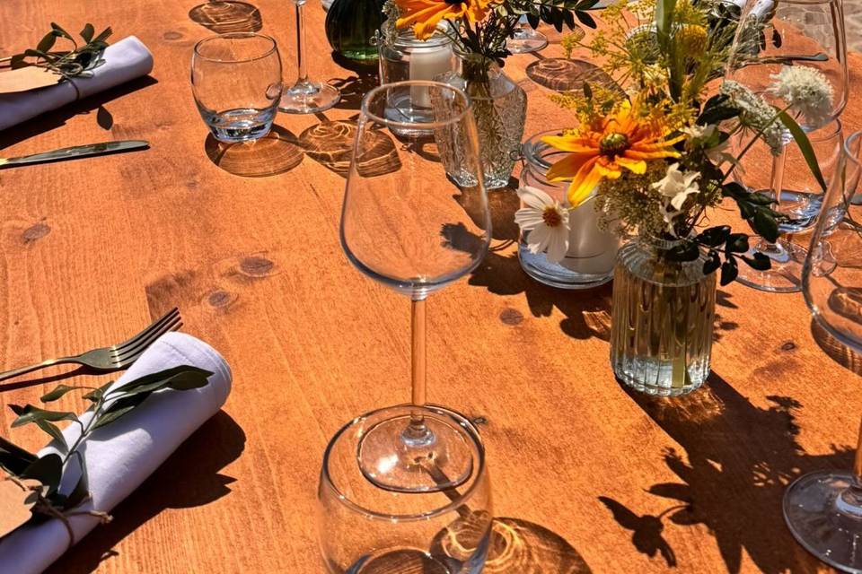 Table en bois brut