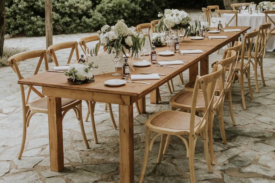 Tables en bois brut