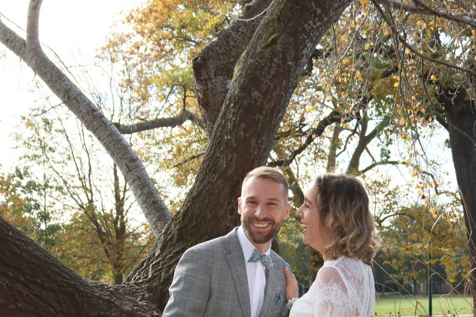 Shooting des mariés au parc