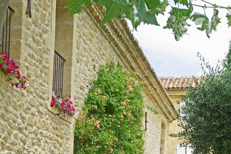 Façade