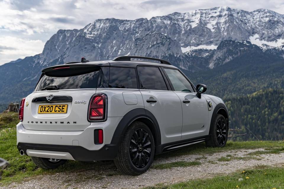 MINI COUNTRYMAN2