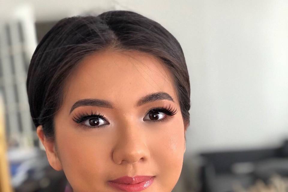 Wedding makeup