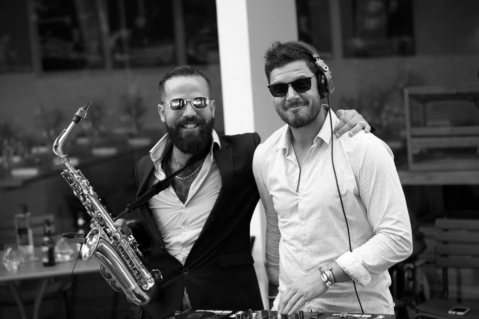 Duo Sax DJ Julien & Tino Sax