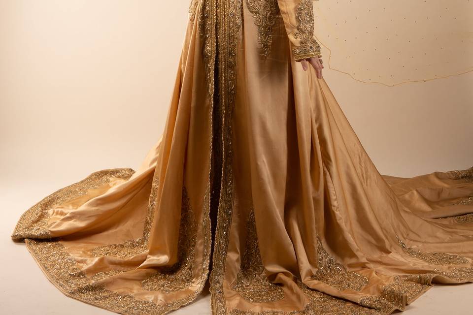 Robe Ahlam