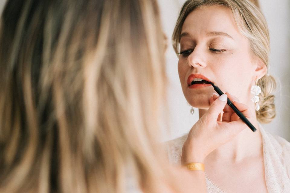 Coiffure et maquillage