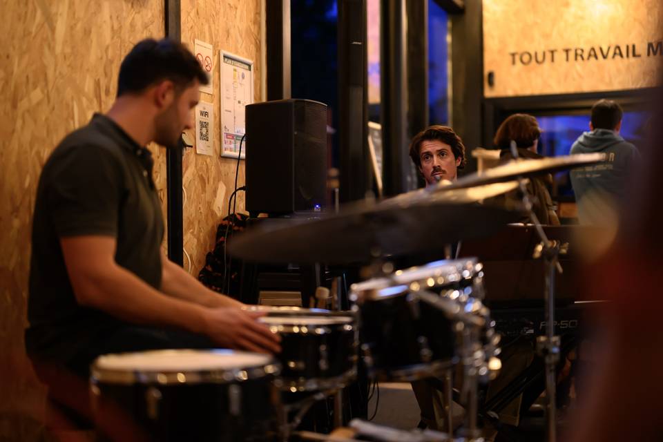 Concert Bar