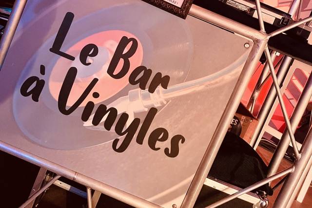LoLo Waymel - Bar à Vinyles