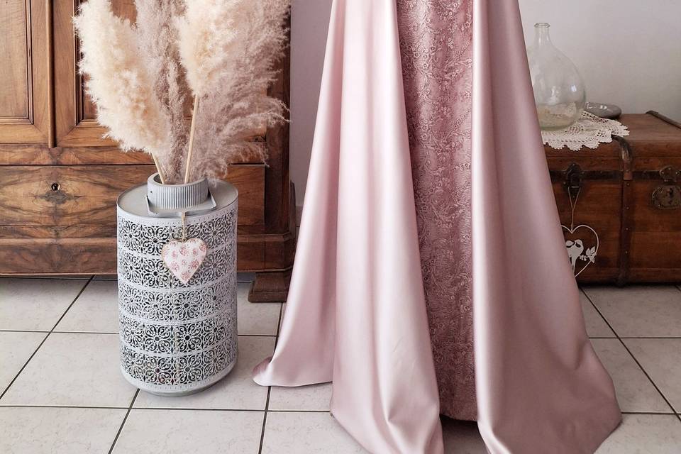 Robe KAMILIA T38