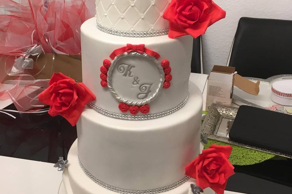 Wedding cake et pivoines