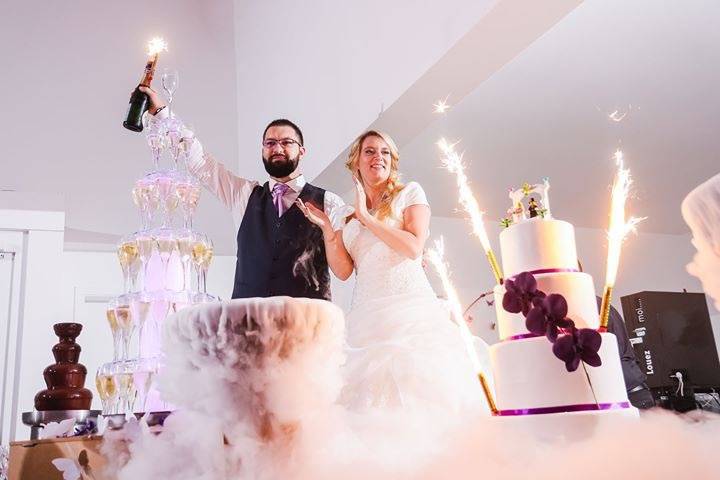 Wedding cake blanc et rose