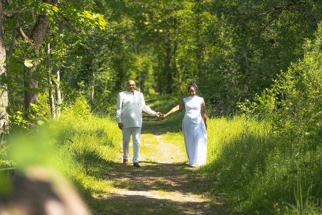 Shooting couple