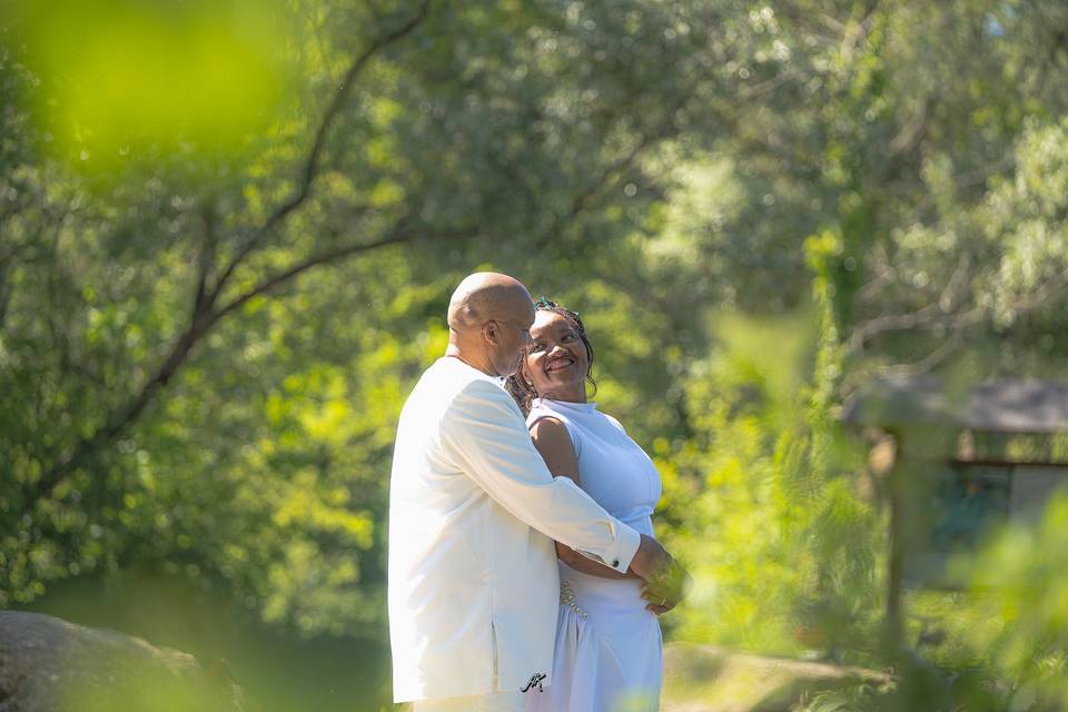 Shooting couple