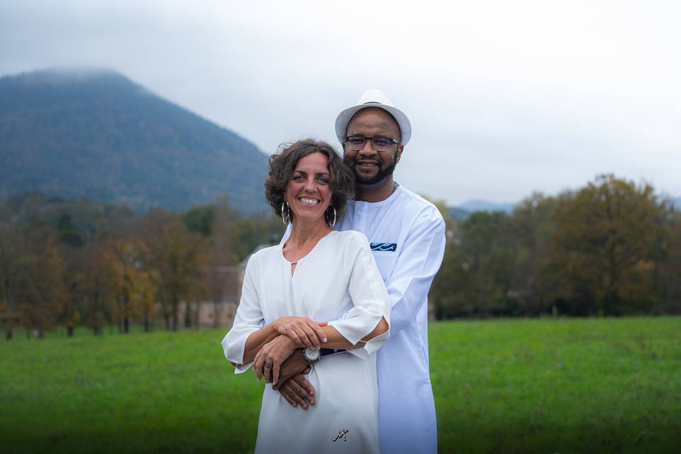 Shooting couple