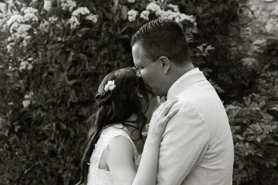 Shooting couple