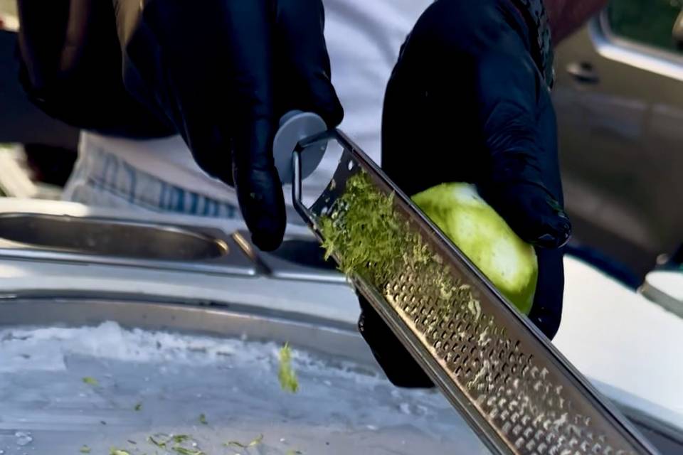 Des zest de citron frais