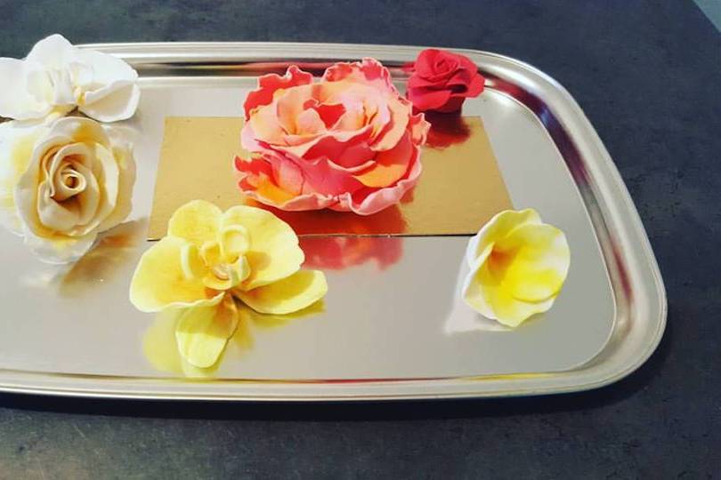 Exemple de fleurs pâte a sucre