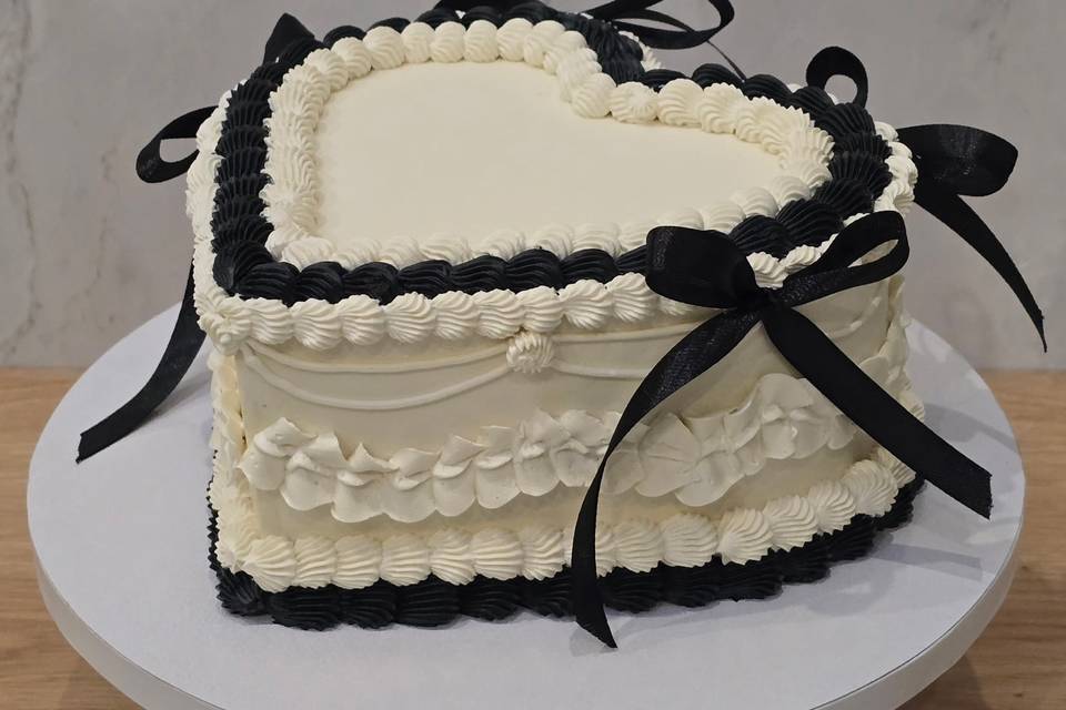 Wedding cake sans gluten