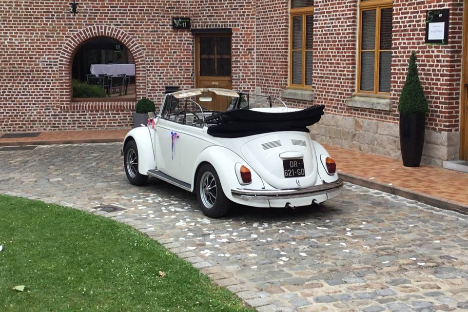 Voiture des mariés